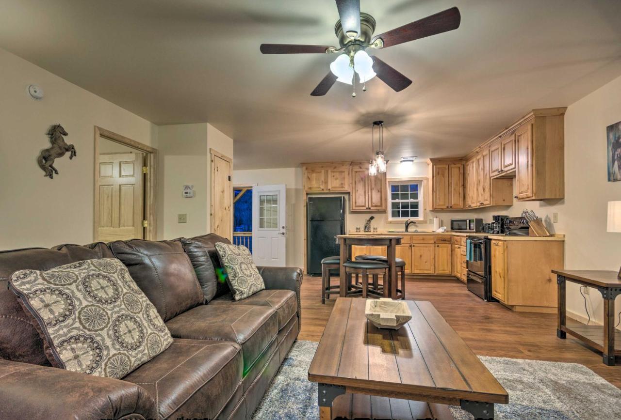 Cozy Bryson City Cabin On Tuck River With Fire Pit! Exterior photo
