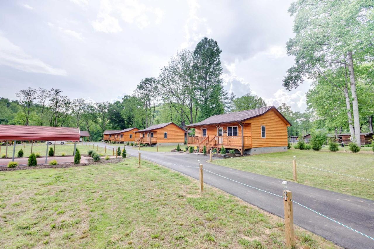 Cozy Bryson City Cabin On Tuck River With Fire Pit! Exterior photo